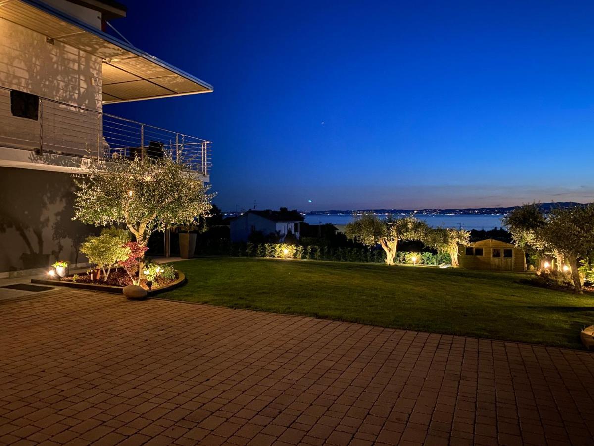 Lhv Garda Lake - Private Pool And Spa Бардолино Экстерьер фото