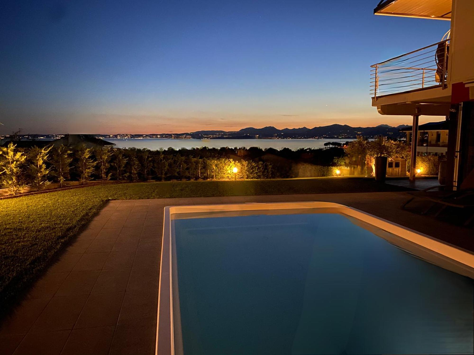 Lhv Garda Lake - Private Pool And Spa Бардолино Экстерьер фото